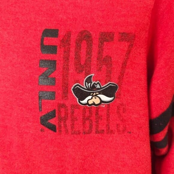UNLV Rebels Sweatshirt Hoodie Mens Size Small Red NCAA University Full Zip - Picture 3 of 6